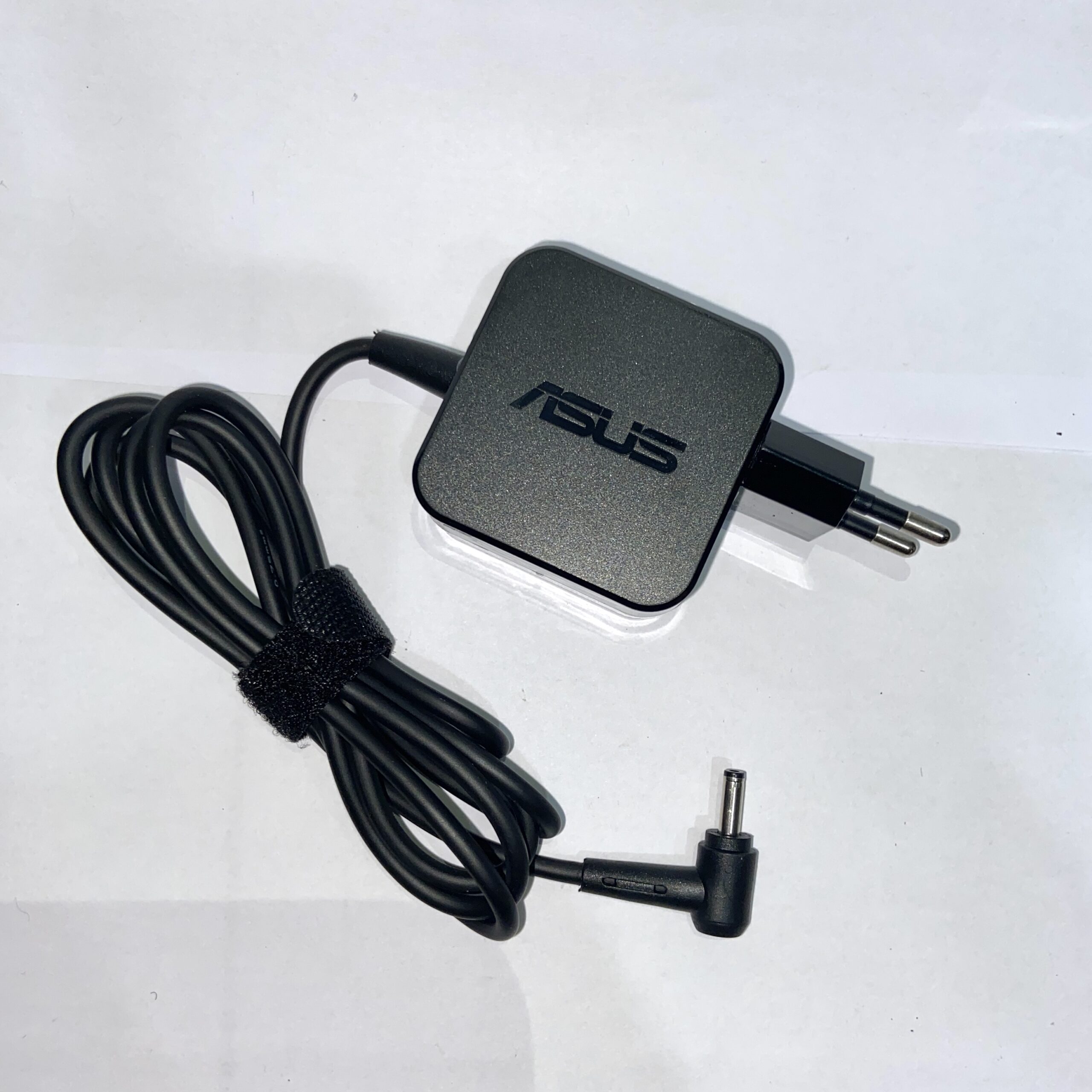ADP-ASUS-19V1.75A-4-scaled-1