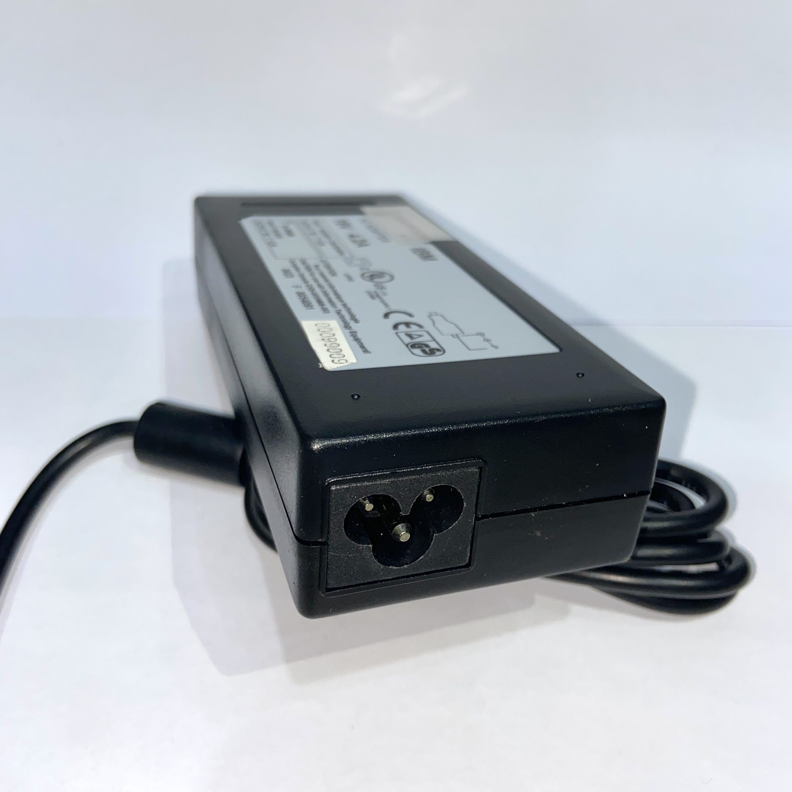 Adaptor-Ibm-19V4.2A80Watt-3-scaled-1