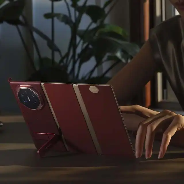 Huawei Huawei Mate XT Greenland Ultimate Design 16/1TB - Garansi Resmi Green Harga Rp 51.940.000 Toko Medan